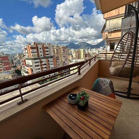 Urban Charm Studio With Balcony Tirana Kültér fotó